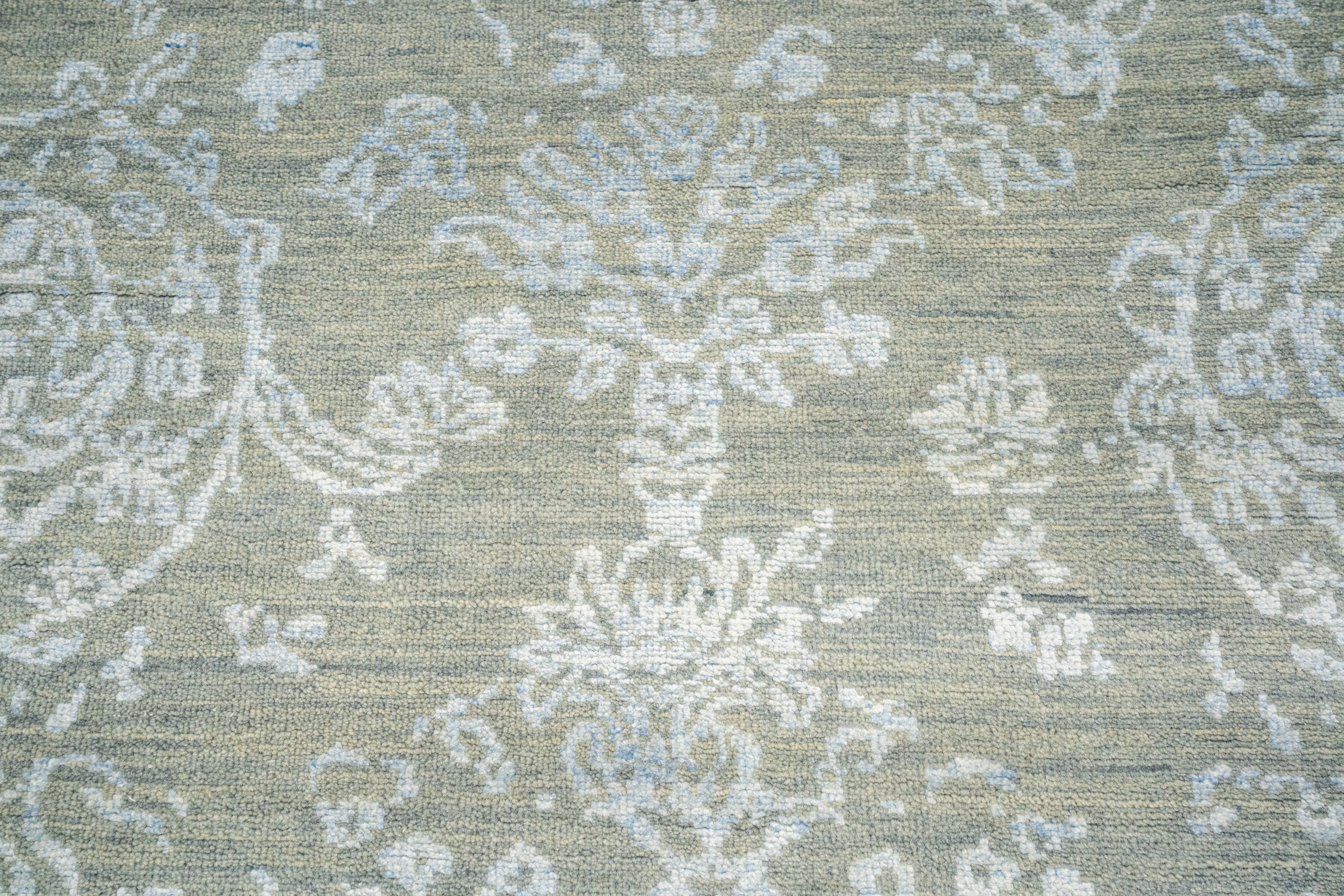 Handknotted Carpet, DIA - 1038 JK  ROUND, Silver Foil & Cadet Blue